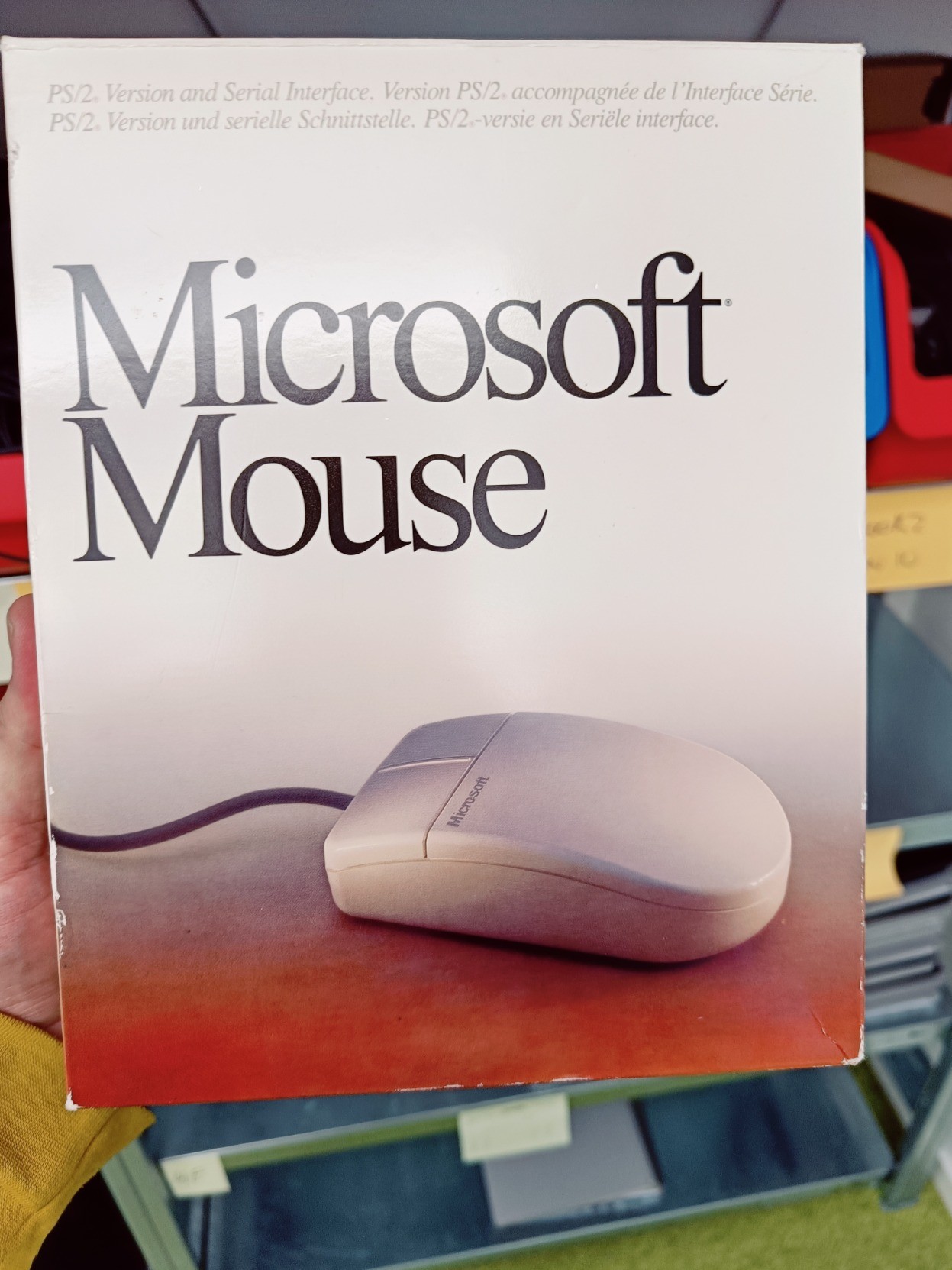 Foto einer Original Microsoft Mouse aus den 90ern.